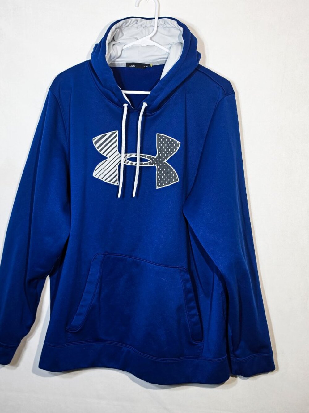 Under Armour XL Dark Blue Hoodie Unisex